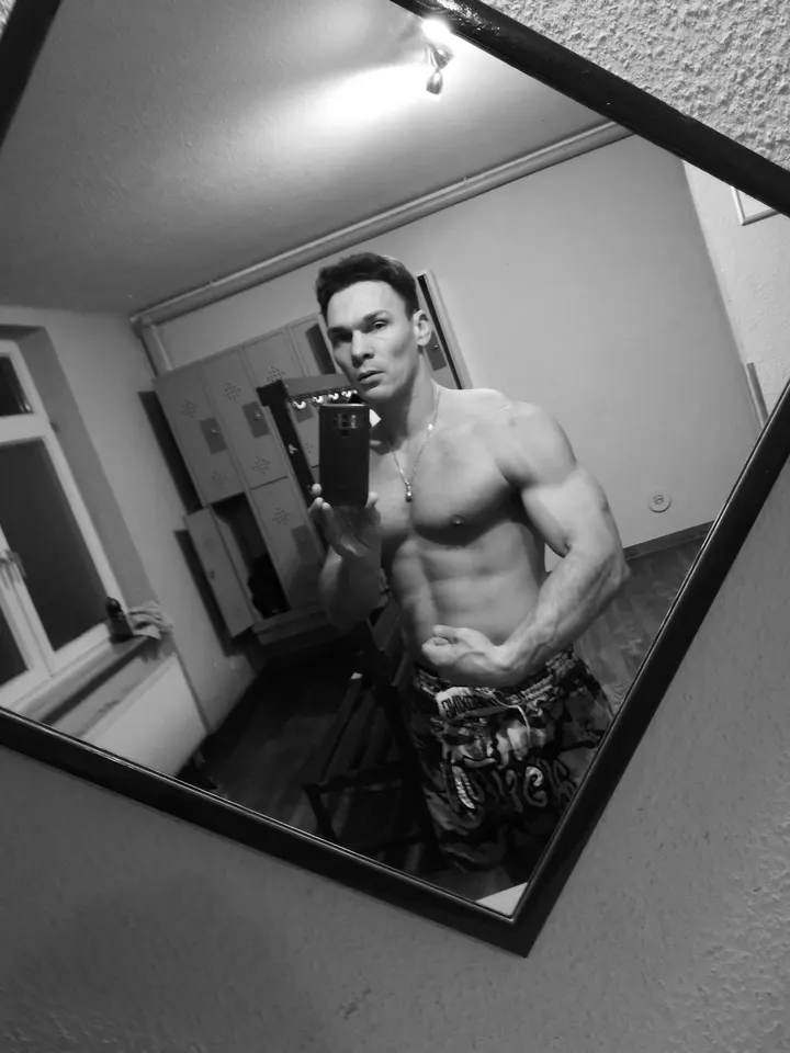 Fitness Pur Neuenburg — fitnessstudio in Neuenburg — 3