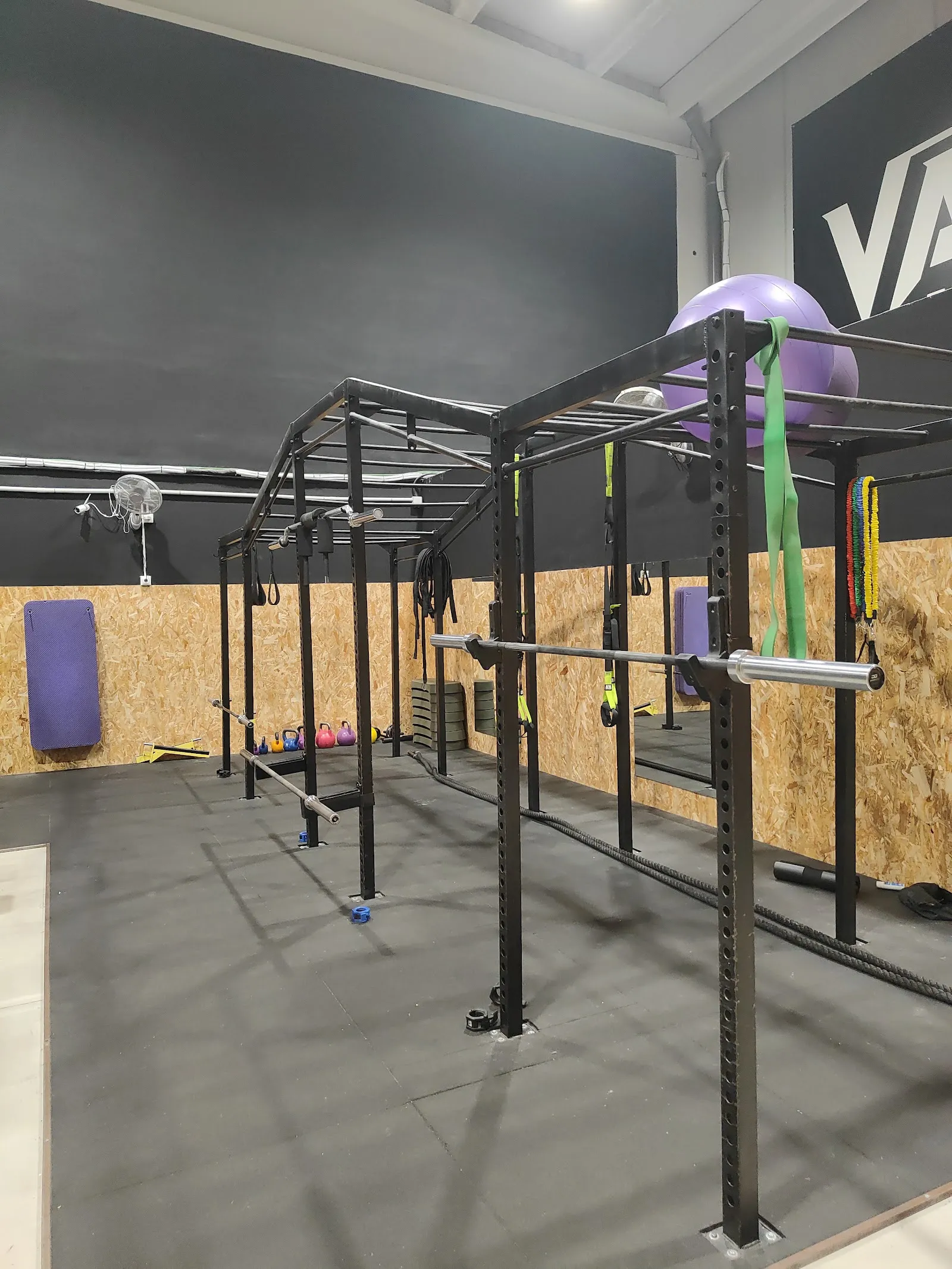 Gimnasio Valkyria Fitness Club — estudio de fitness-studio en Villajoyosa — 3