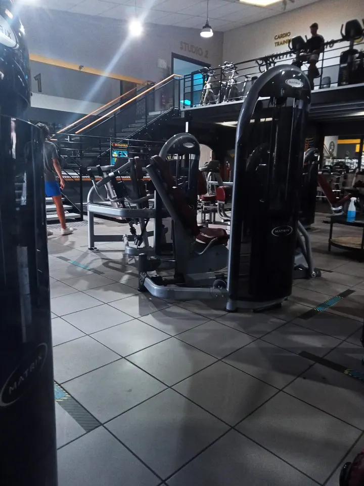 Urban Fit Center — Salle de fitness à Les Chaumes, Montauban