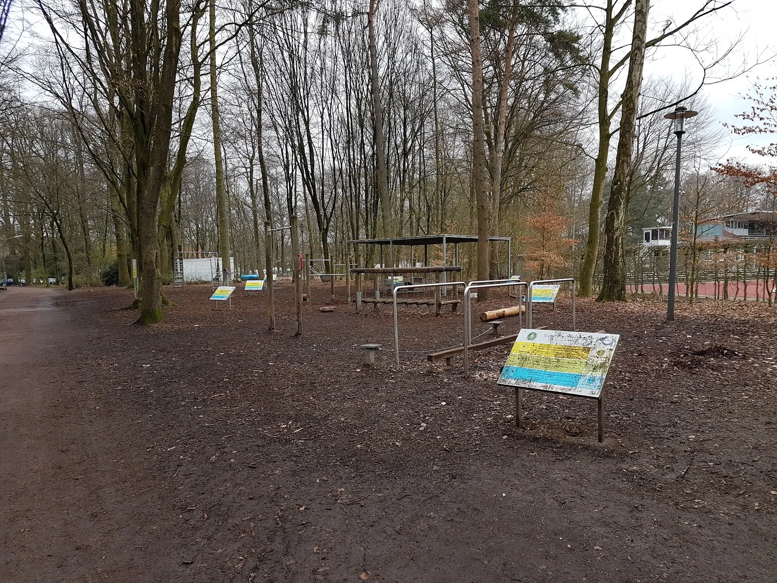 4Fcircle Fitnesspark — calisthenics-studio in Winterhude, Hamburg — 3