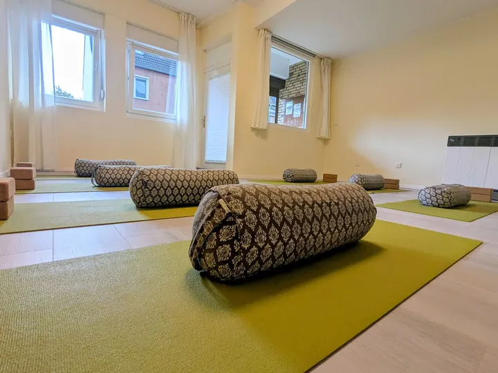 Yogakollektiv Oberhausen — yoga-studio in Sterkrade, Oberhausen — 3