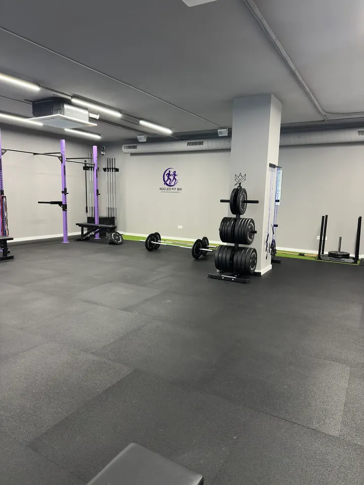 Núcleo Fit 360 - Centro de Entrenamiento — Entrenamiento personal en Zaidín - Vergeles, Granada
