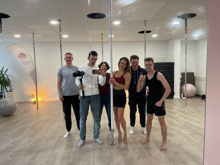 Pole Lounge (Goethestrasse 6b) — pole fitness-studio in Stadtfeld Ost, Magdeburg — 2