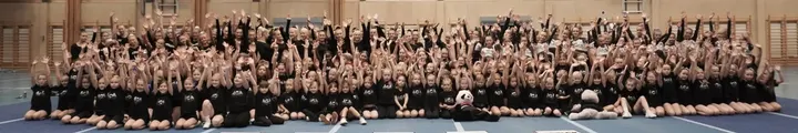Arctic Cheer Avalanches — Dans i Bergviken, Luleå