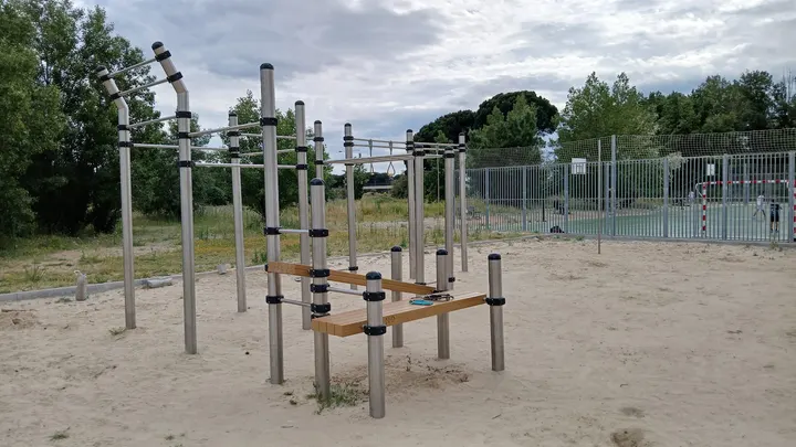Pinar bars de Jalón (Calistenia) — calisthenics-studio en Delicias - Canterac, Valladolid — 2