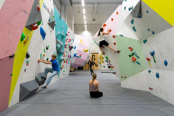Boulderkeskus Konala — bouldering-studio i Kånala, Helsinki