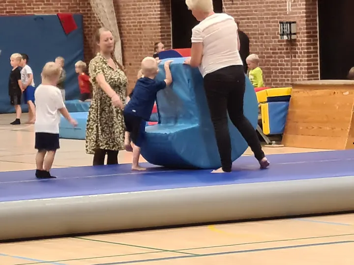 Boholte Hallen — Træningsstudio i Hastrup, Køge