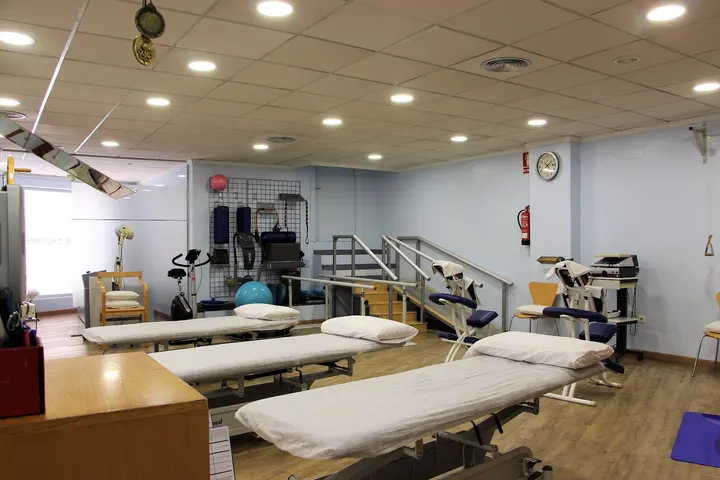 Centro Artros Benidorm — entrenamiento personal-studio en Benidorm — 4