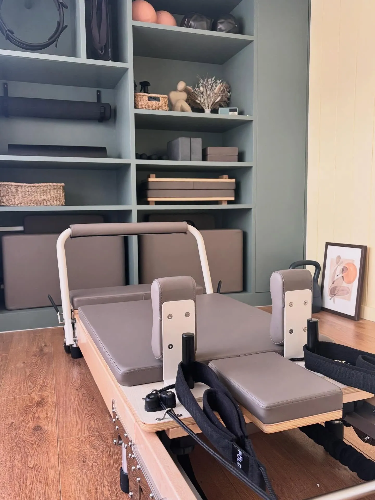 Lo Pilates — reformer pilates-studio in East Sheen, London — 3