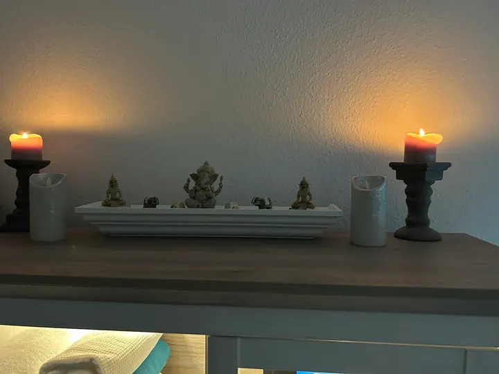 Yoga und Massagen in Ganeshas Loft Ratingen — Yoga in Zentrum, Ratingen