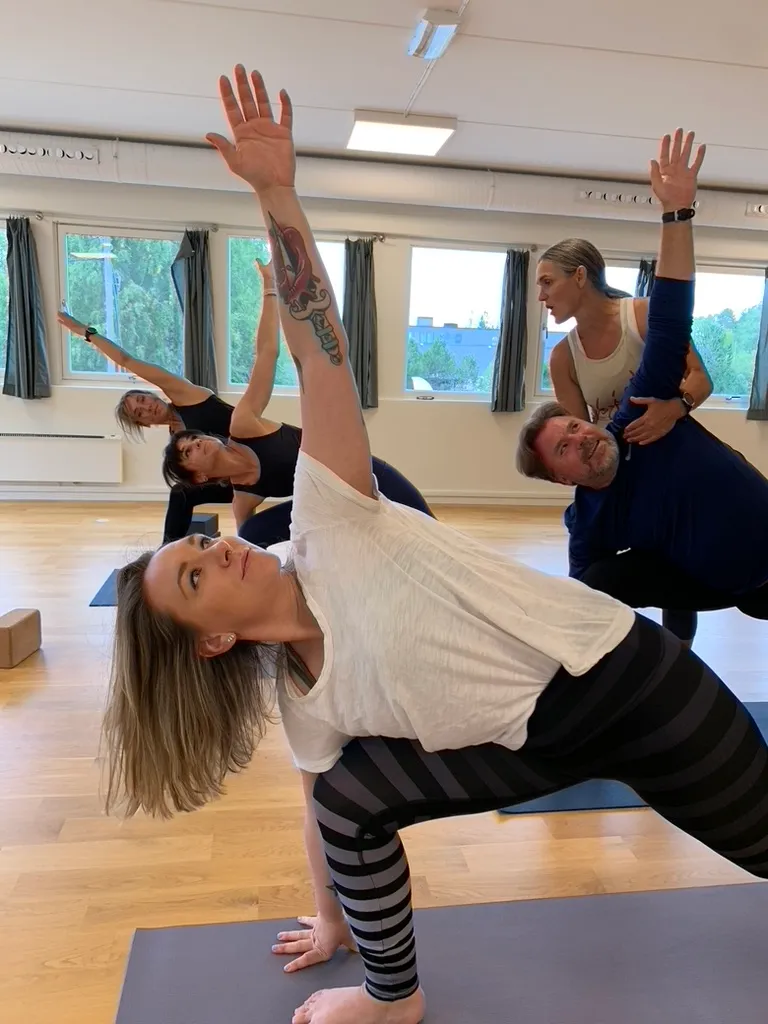 iYoga — yoga-studio i Sofiemyr — bild 2