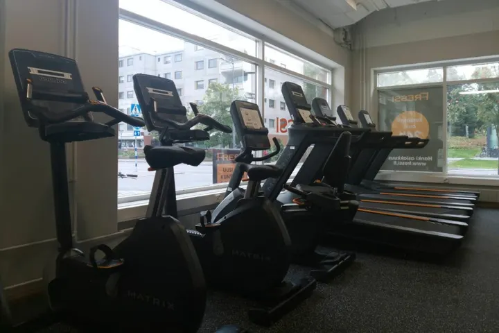Fressi Kaarina — fitness studio-studio i Centrum, Kaarina