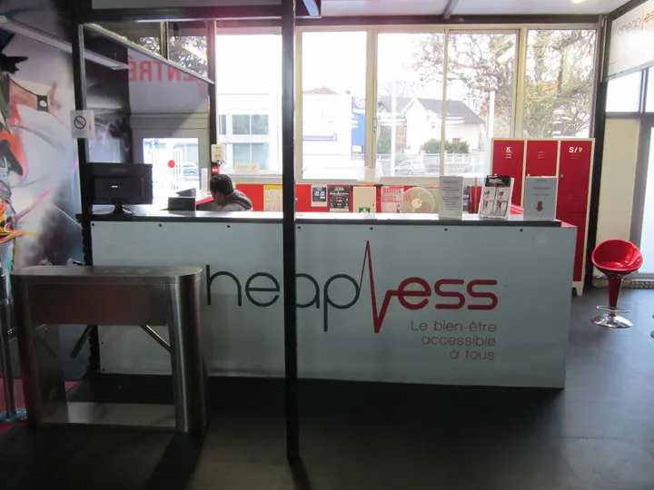 Cheap Ness — salle de fitness-studio aux Pavillons-sous-Bois — 5