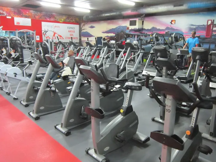 Cheap Ness — Salle de fitness aux Pavillons-sous-Bois