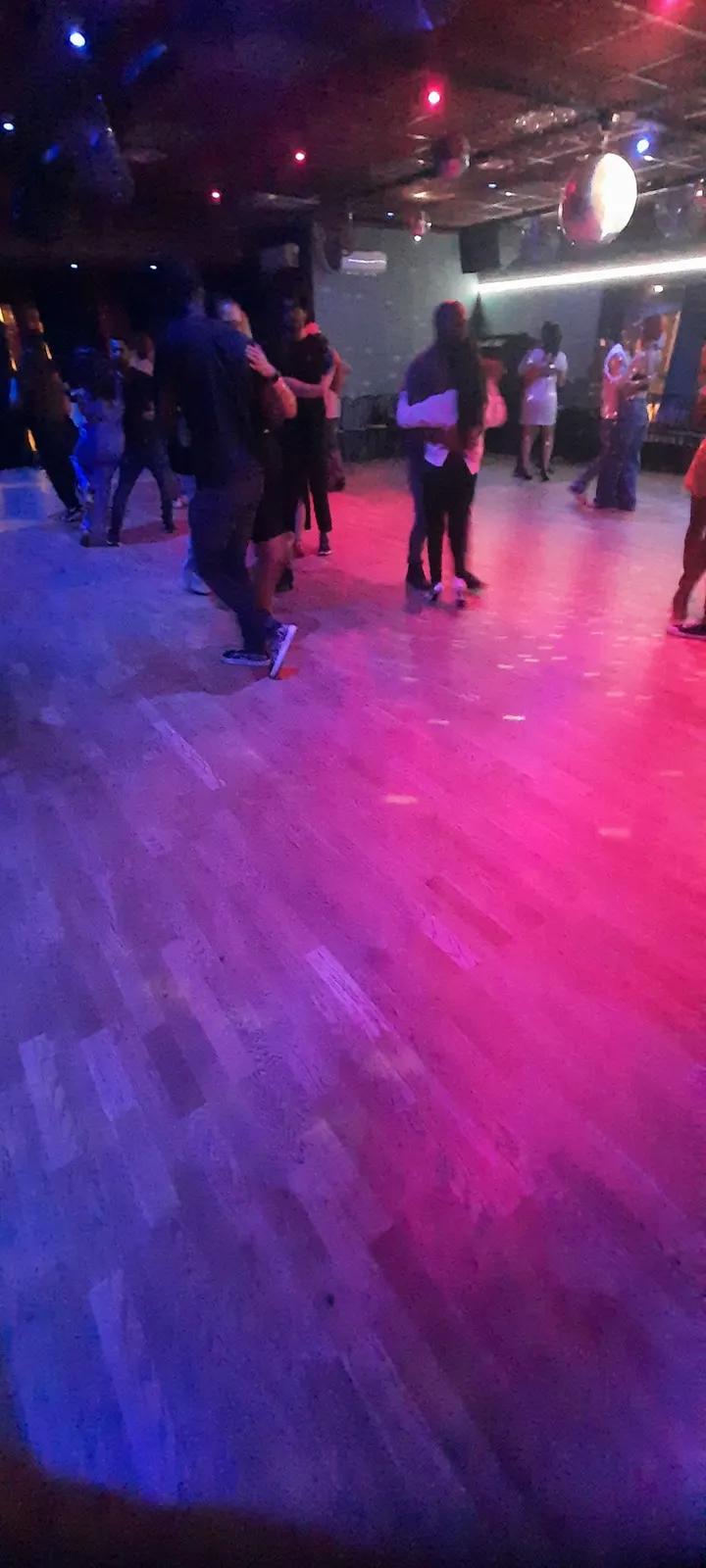 Sensation Dance school — danse-studio à Paris — 4