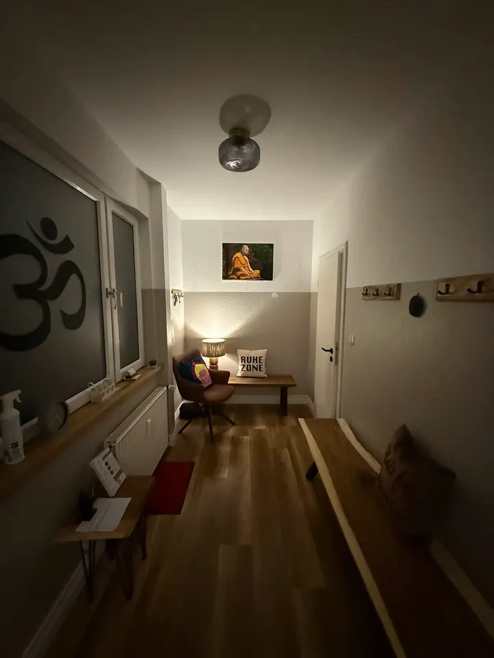 Yoga für Dich mit Sabrina Geide — yoga-studio in Hillen, Recklinghausen — 2