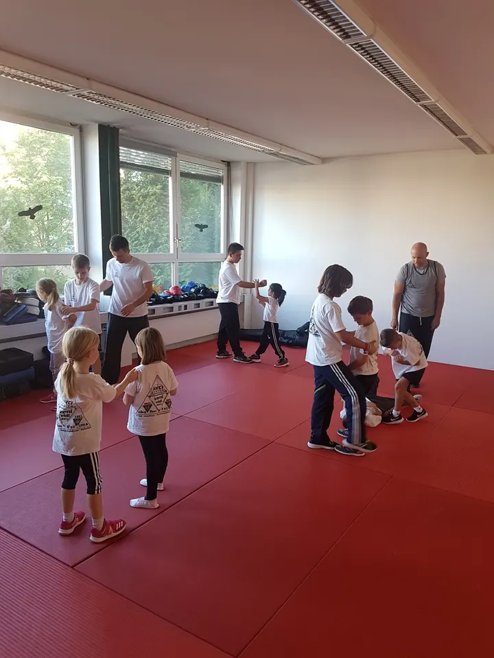 Defence Center Reutlingen — kampfsport-studio in Betzingen, Reutlingen — 3
