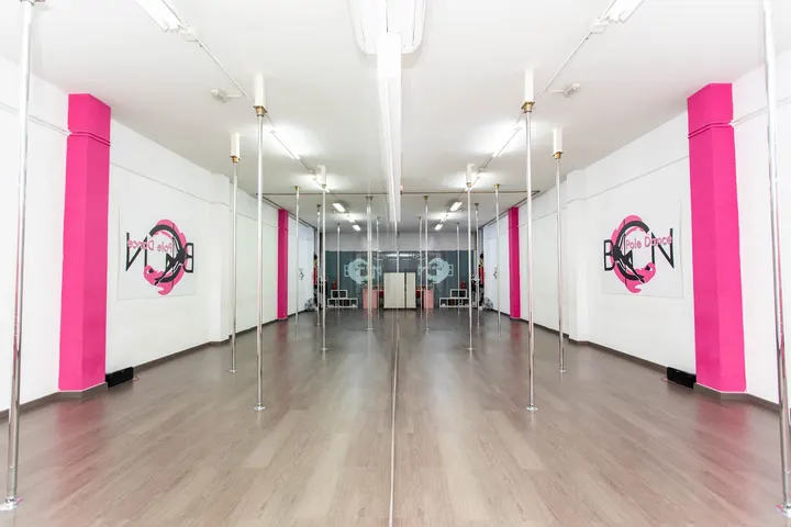 Pole Dance BCN — estudio de fitness-studio en l'Eixample, Barcelona — 2