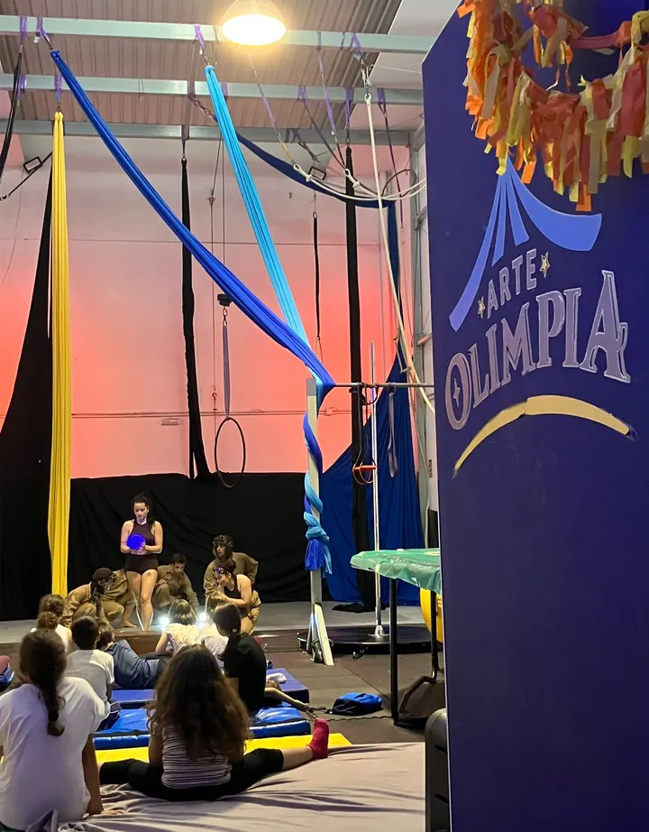 Escuela de Circo Arte Olimpia — aerial-studio en Madrid — 3