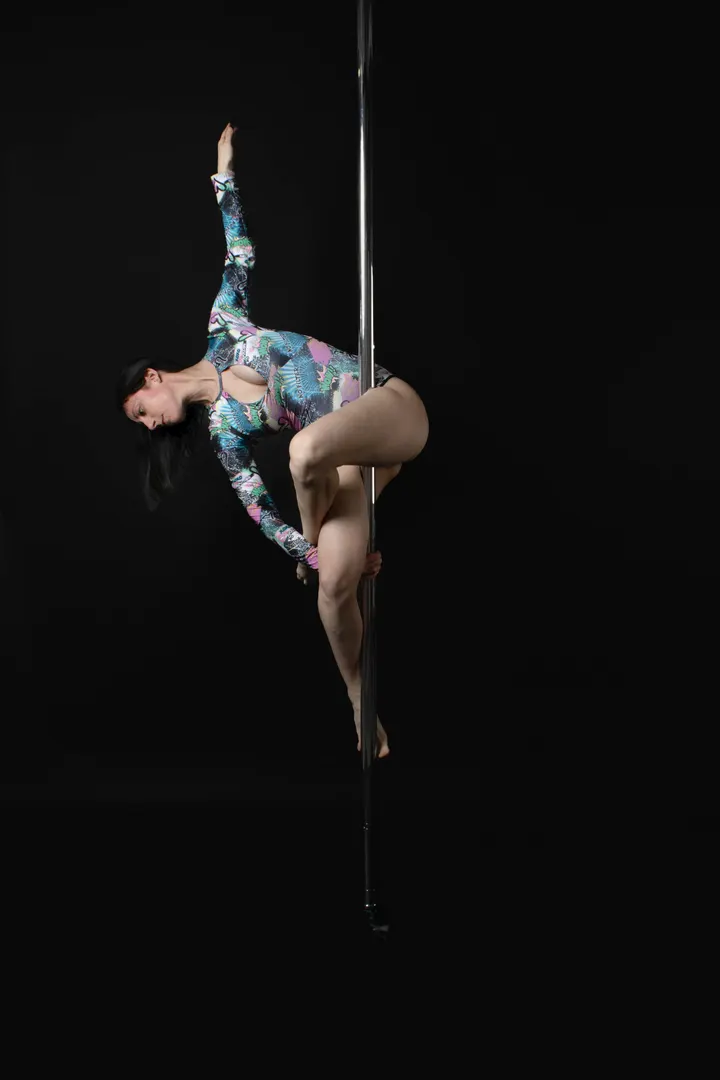 Fearless Pole — stretching-studio in London — 4