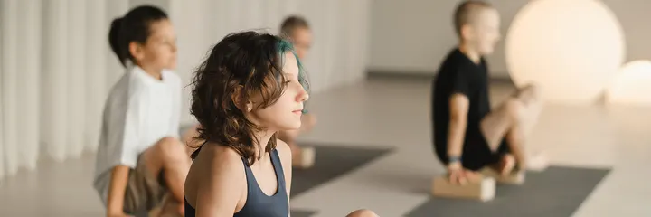 Moon Yoga Club — yoga-studio in Elkshove, Bergen — 3