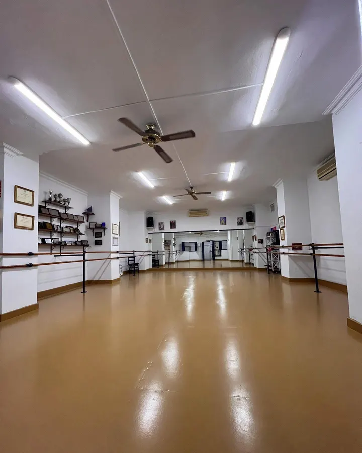 Academia de baile Alba Urbano — baile-studio en Casco antiguo, Marbella — 2