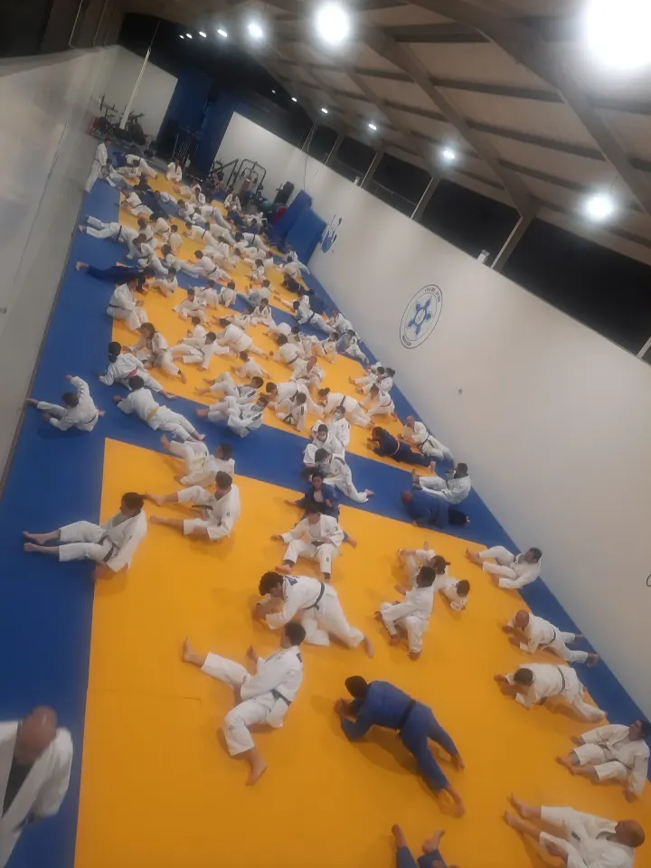 Clube Judo Montijo — Artes marciais em Bairro da Calçada, Montijo