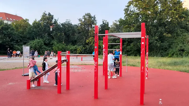 Calisthenics-Park am UFO Gohlis Mitte — calisthenics-studio in Leipzig — 5