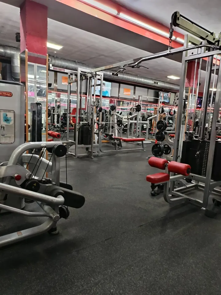 Gimnasio CID — fuerza-studio en Oeste, Salamanca — 2