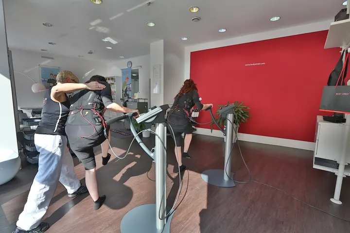 BODY STREET | Hildesheim Ostertor | EMS & Fitness Training — EMS-Training in Stadtmitte, Hildesheim