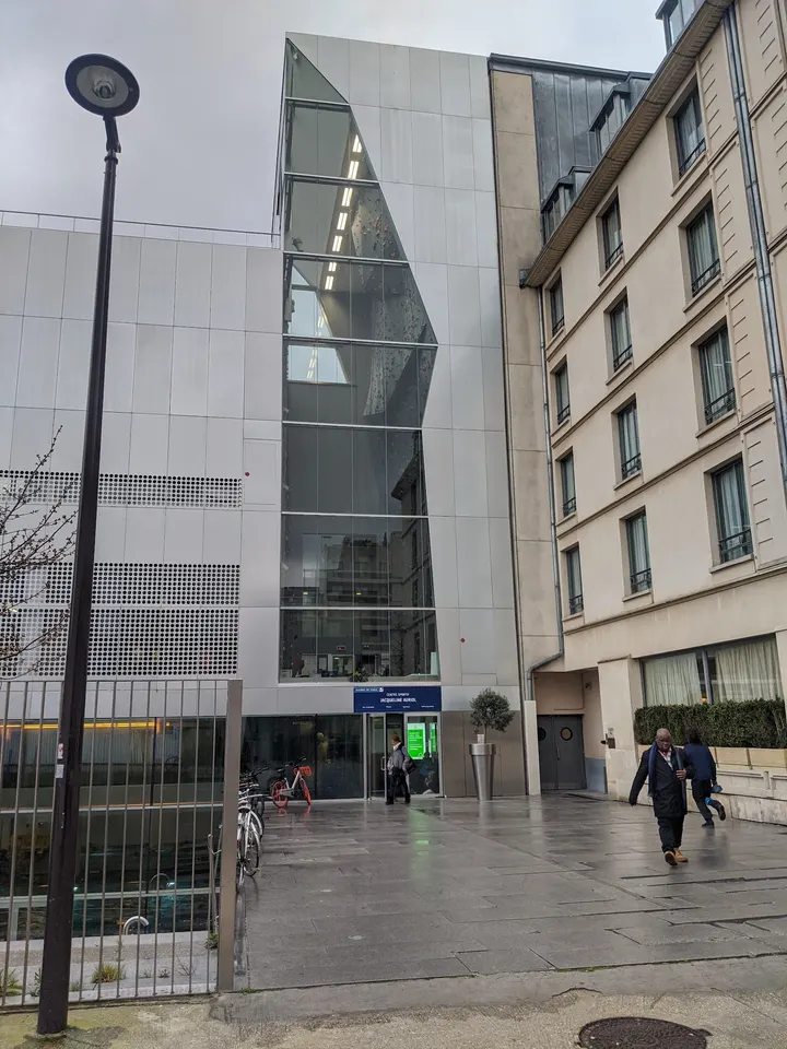 le 8 assure — Escalade à Paris 8e Arrondissement, Paris