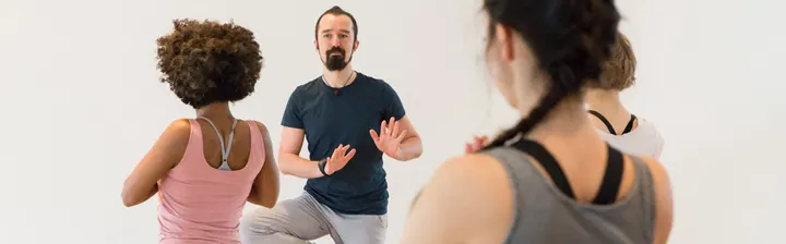 Element Yoga TV — Yoga in Kreuzberg, Berlin