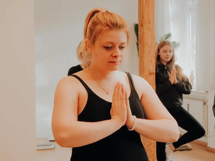 Luisa Harisch Yoga Lovelyspace Raum — yoga-studio in München — 4