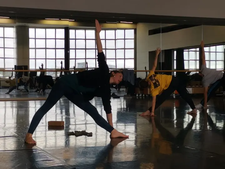 Magali Duclos Danseuse et enseignante — yoga-studio à Paris — 5