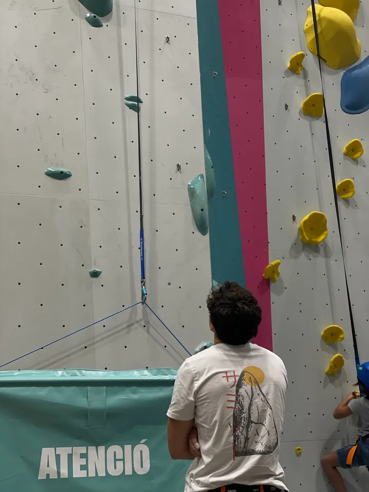 Bloc District - Tetuán — Boulder en l'Eixample, Barcelona