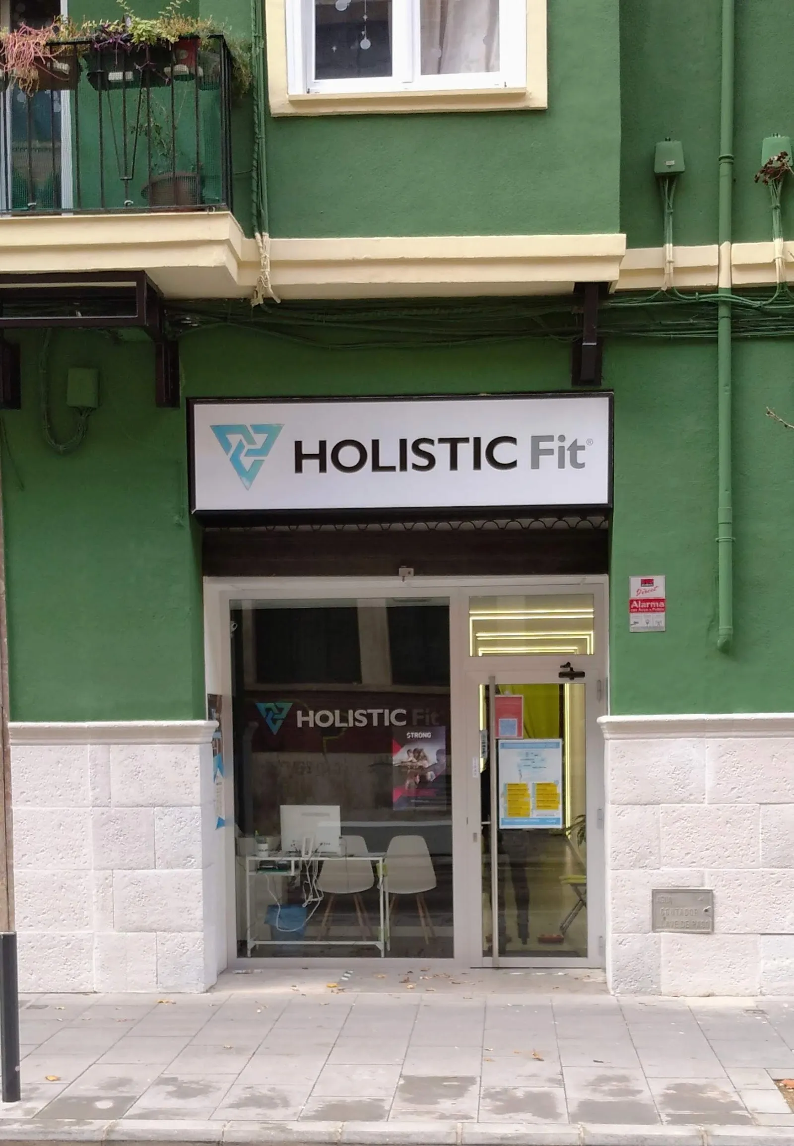 Holistic Energy _ Gimnasio _ Entrenamiento Funcional _ Nutrición Y Bienesta — entrenamiento funcional-studio en Cox — 5