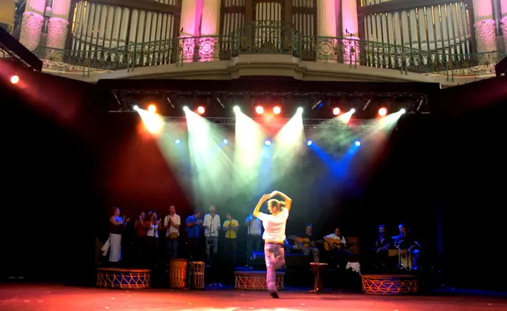 ESCUELA BAILE FLAMENCO BARCELONA JESUS CORTES — baile-studio en Barcelona — 4