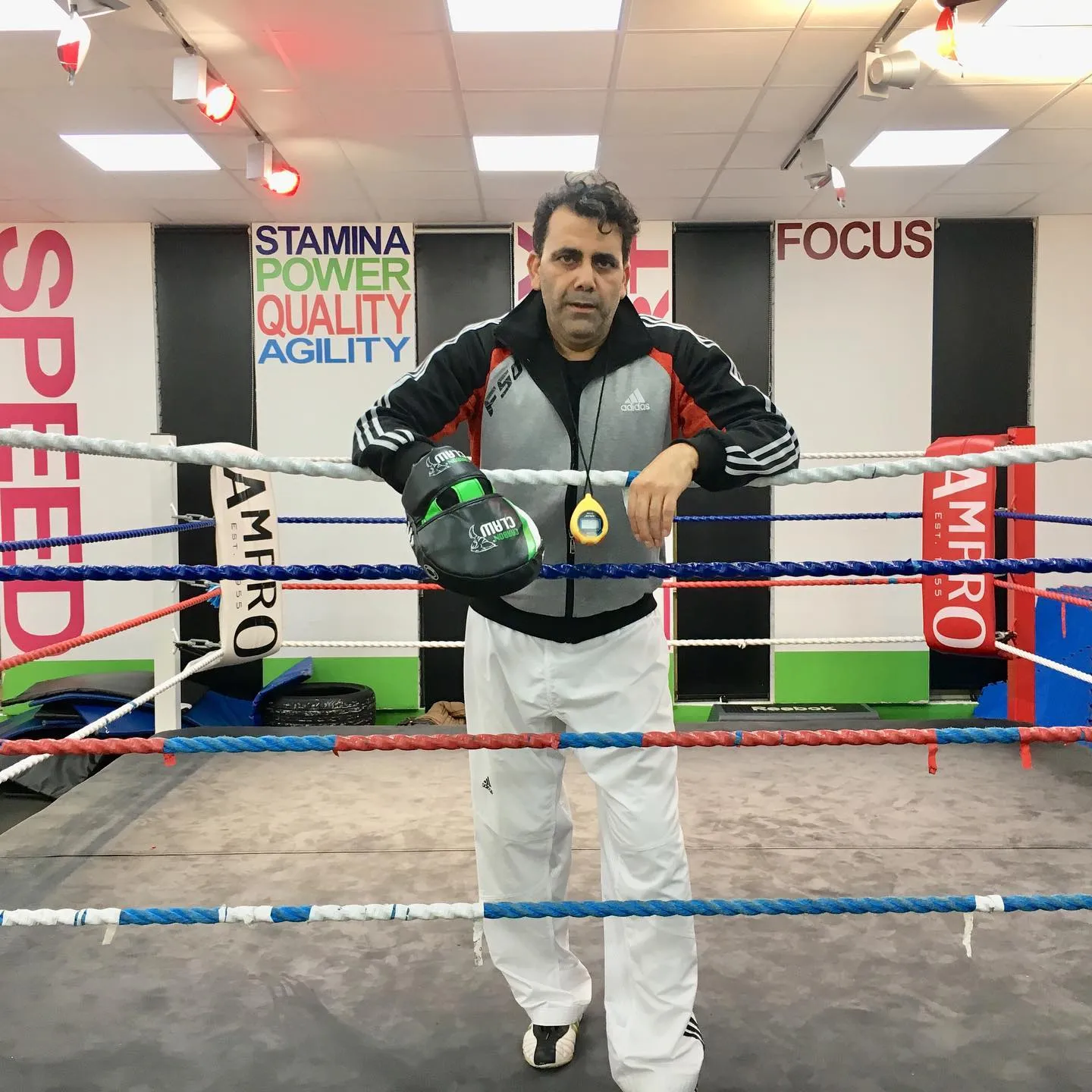 Karoon Taekwondo Vibast Community Centre — mma-studio in London — 6