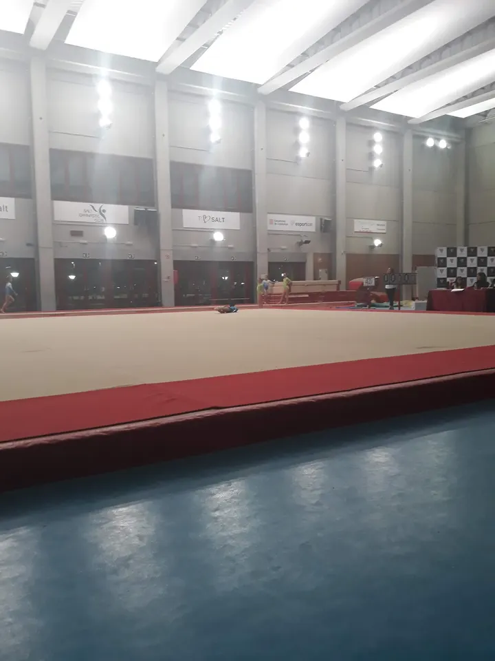 Pabellón de gimnasia artística Salt — gimnasia-studio en Salt — 3