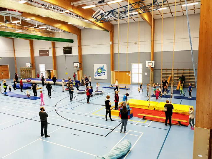 Sporttikeskus Tennari — fitnessstudio – Hiidensalmi, Lohja — 2
