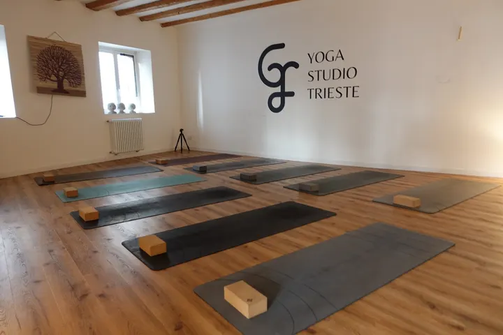Yoga Studio Trieste — yoga-studio a Campo Marzio, Trieste — 3