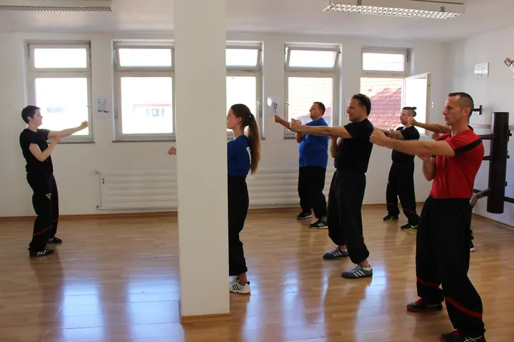 Wing Tzun Schule für Selbstverteidigung in Ludwigshafen — kampfsport-studio in Ludwigshafen am Rhein — 3