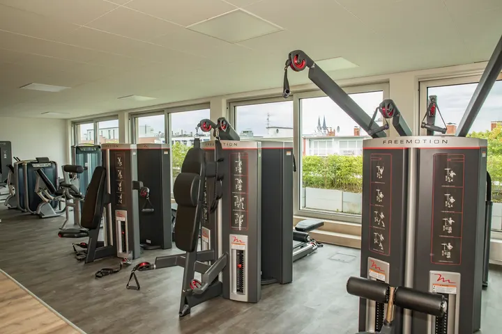myPhysio Sport Zülpicher Platz — ems-training-studio in Neustadt/Süd, Köln — 3