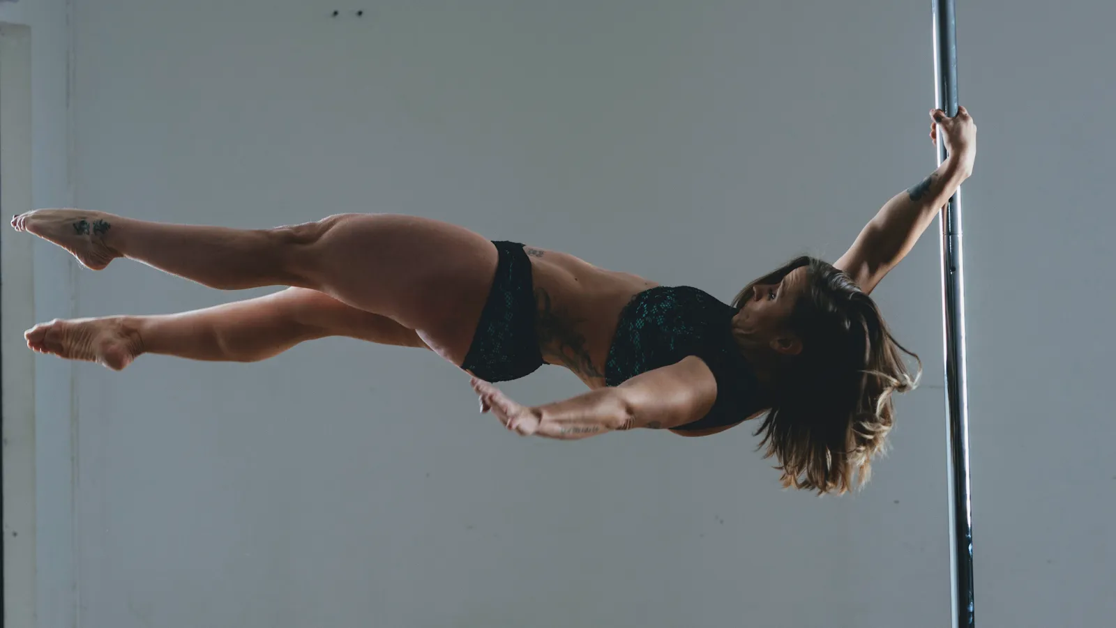 Pole Dance Pamplona Backflip — estudio de fitness-studio en Tajonar — 3