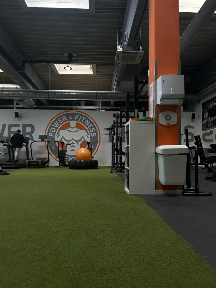 Power & Fitness Center — fitnessstudio in Regensburg — 3