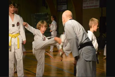 Dansk Taekwondo Forbund — kampsport-studio i Brøndbyvester, Brøndby — bild 2