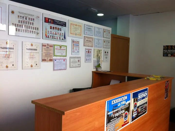 Academia Artes Marciales Templo Alicante — artes marciales-studio en la Florida Baixa, Alicante — 2