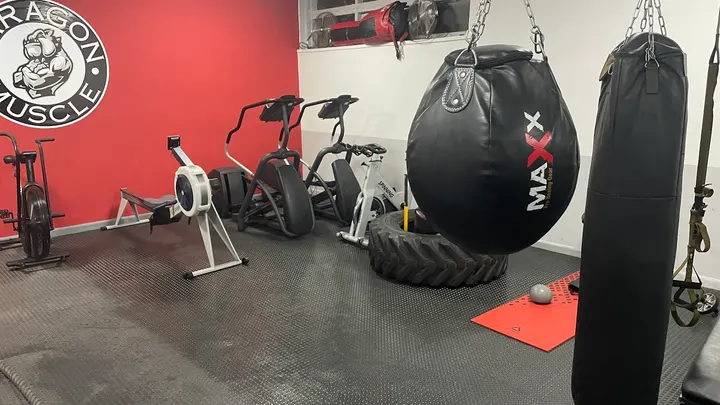 Paragon Muscle and Fitness Gym — fitness studio in Kingswinford — 5