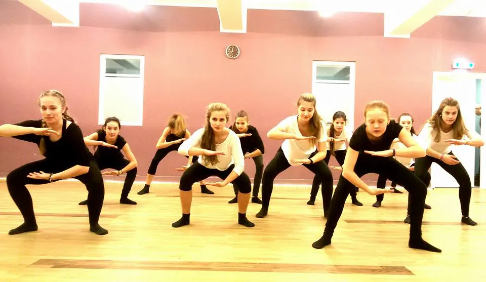 Allez-hop, Schule für zeitgenössischen Tanz — tanz-studio in Freiburg im Breisgau — 4
