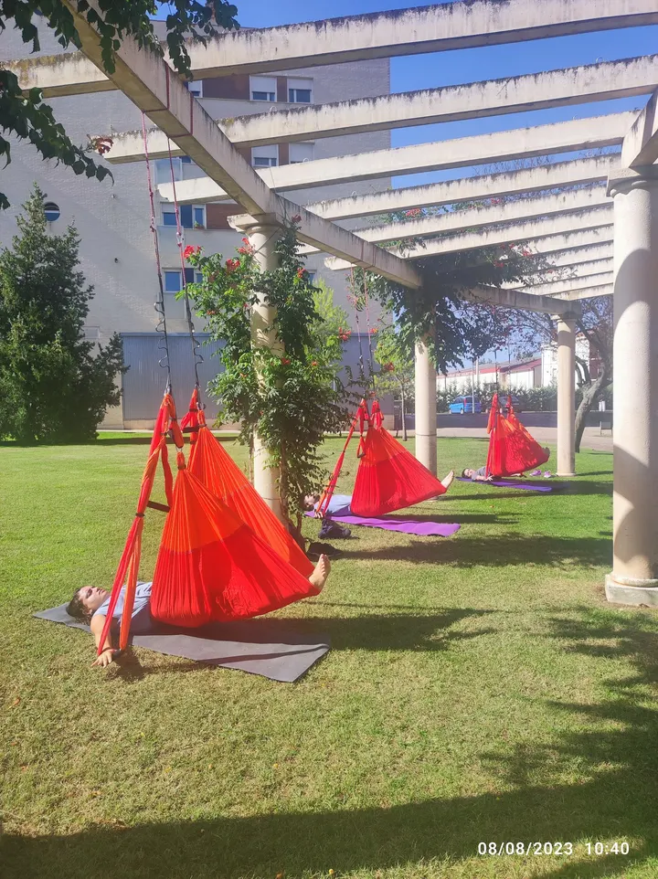Susana Yoga | Clases de Yoga y Pilates Aéreo — Yoga en El Cubo, Logroño